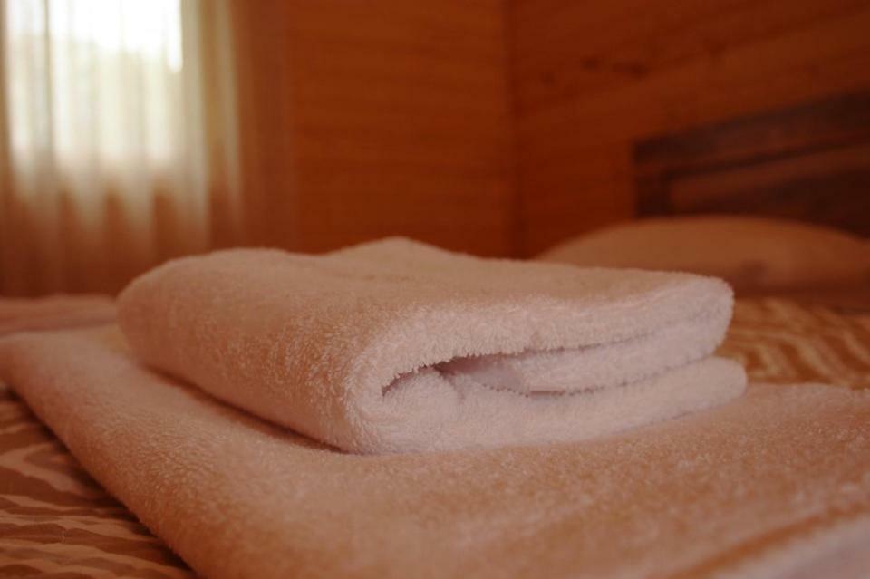 Hotel Ushba Hill Местія Екстер'єр фото